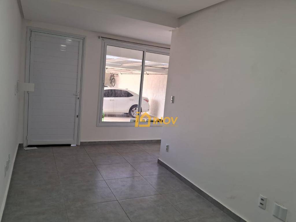 Apartamento para alugar com 1 quarto, 55m² - Foto 11