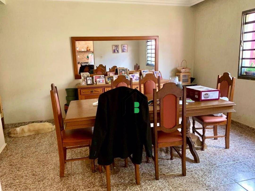 Casa, 4 quartos, 458 m² - Foto 4