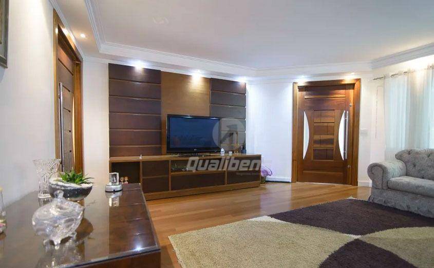 Sobrado à venda com 4 quartos, 274m² - Foto 2