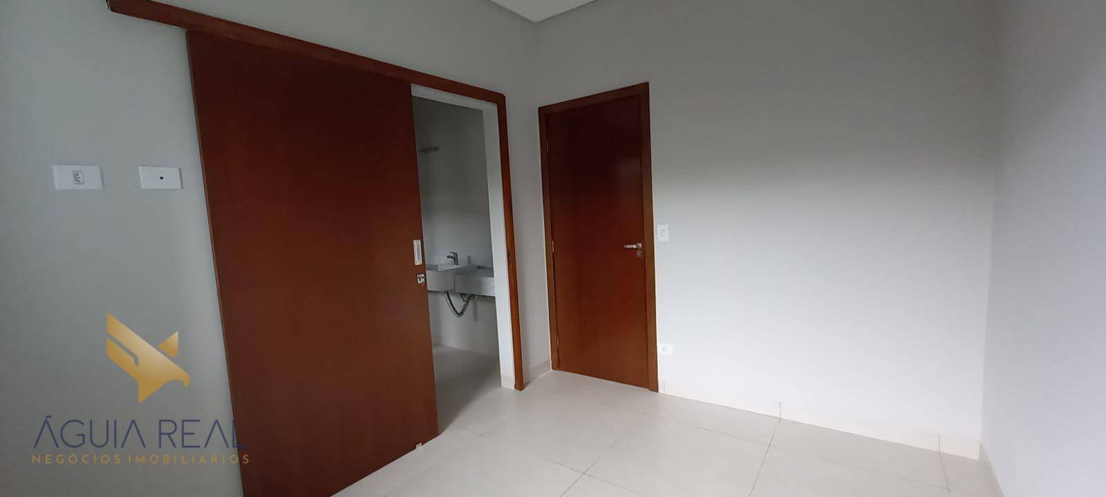 Casa à venda com 3 quartos, 113m² - Foto 19