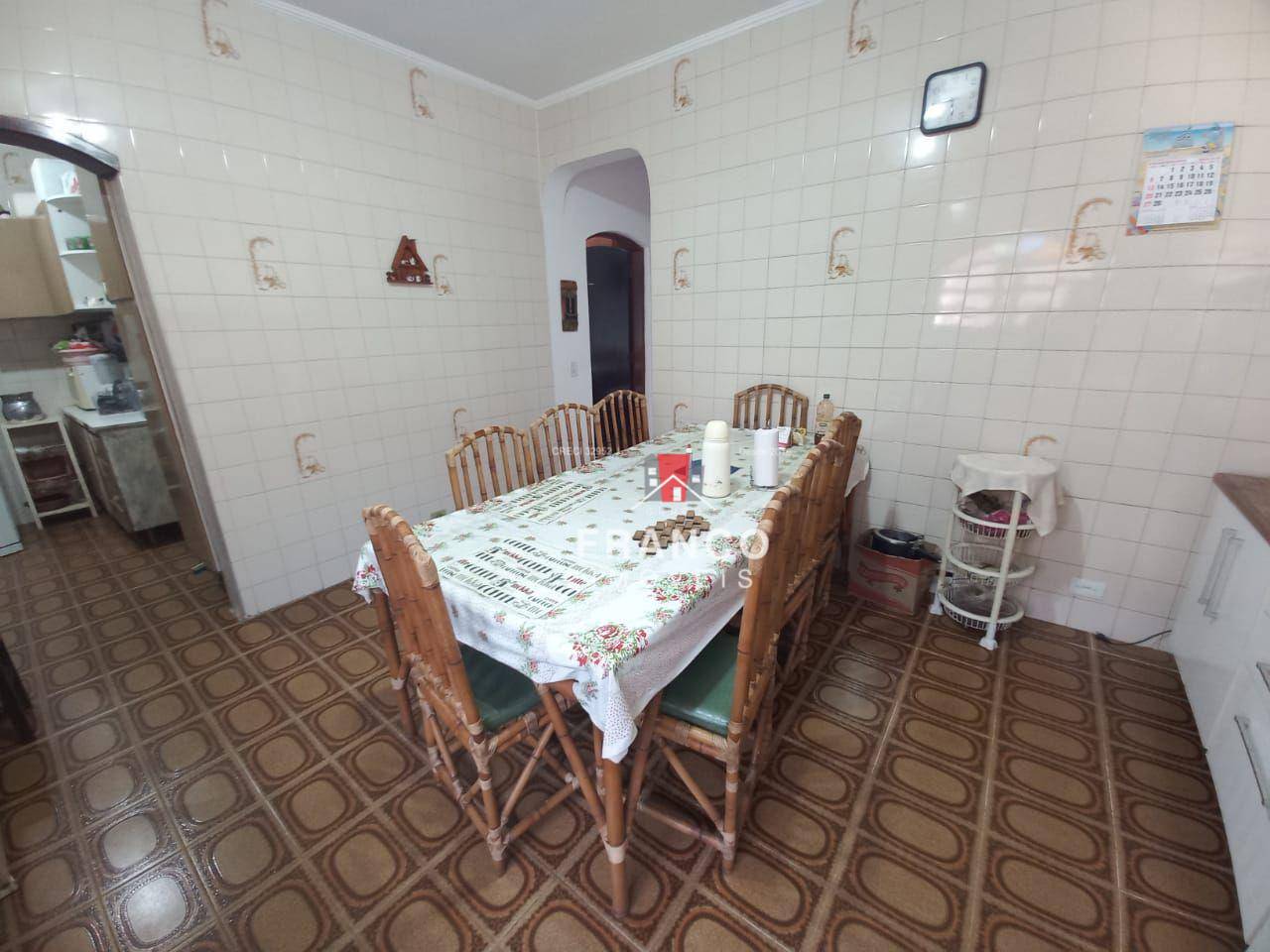 Casa à venda com 3 quartos, 150m² - Foto 15