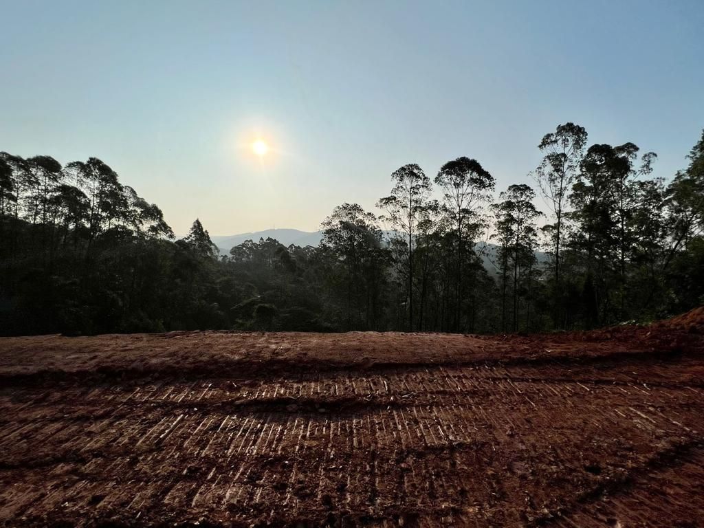 Terreno à venda, 1900M2 - Foto 8