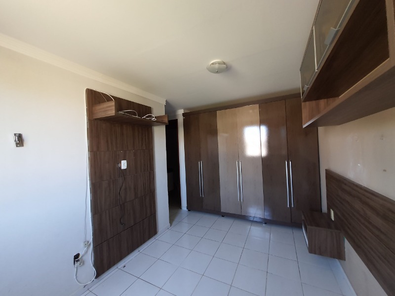 Apartamento à venda com 2 quartos, 69m² - Foto 9