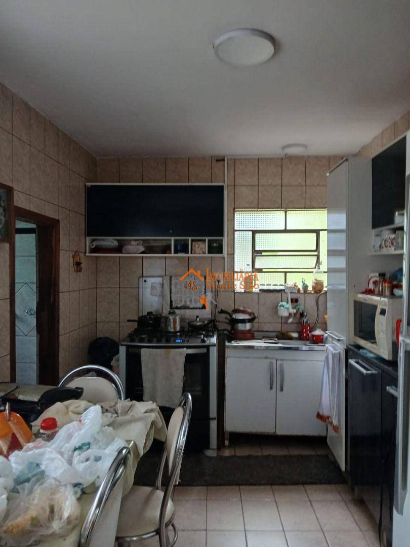 Sobrado à venda com 3 quartos, 343m² - Foto 2