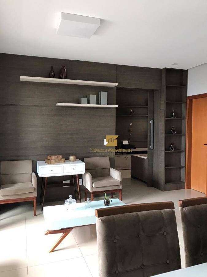 Apartamento à venda com 3 quartos, 134m² - Foto 4