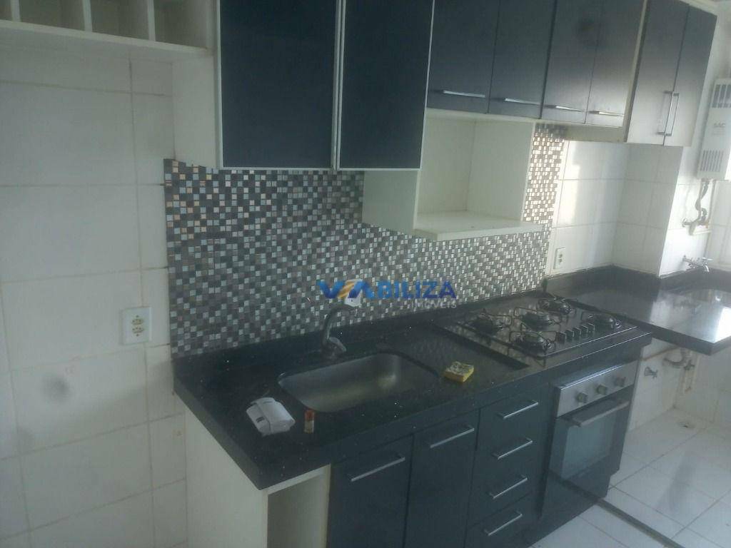 Apartamento à venda com 2 quartos, 45m² - Foto 3