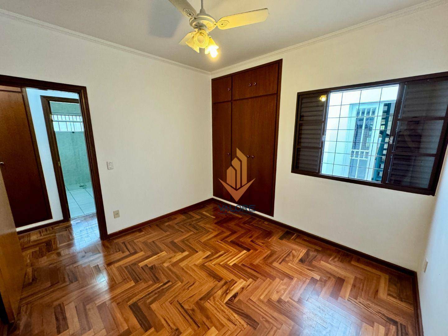 Casa à venda com 4 quartos, 155m² - Foto 36