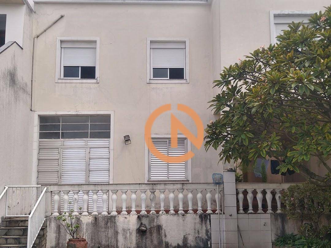 Casa à venda e aluguel com 4 quartos, 257m² - Foto 22