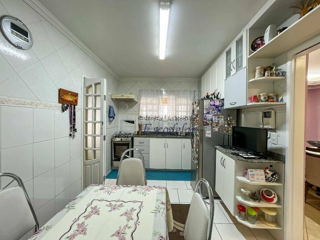 Sobrado à venda com 3 quartos, 350m² - Foto 35