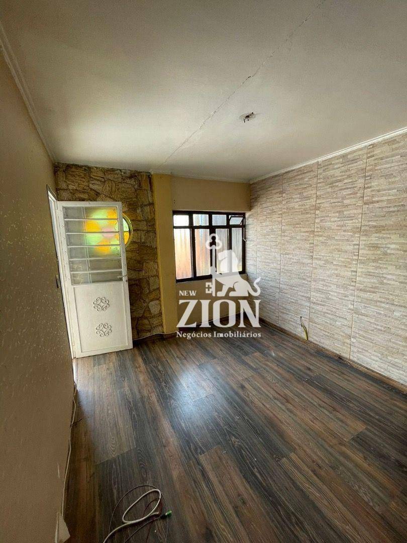 Casa à venda com 2 quartos, 250m² - Foto 18