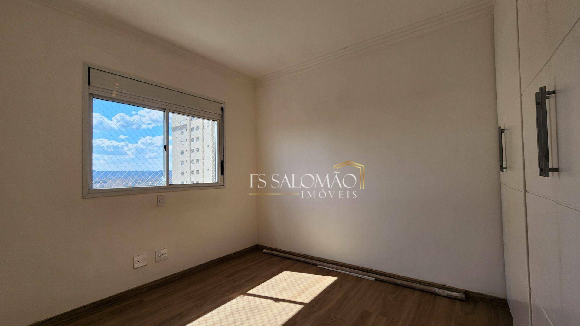 Apartamento à venda com 4 quartos, 176m² - Foto 14