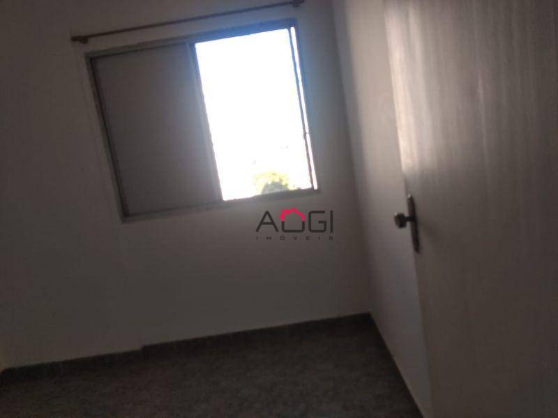 Apartamento à venda com 3 quartos, 65m² - Foto 10