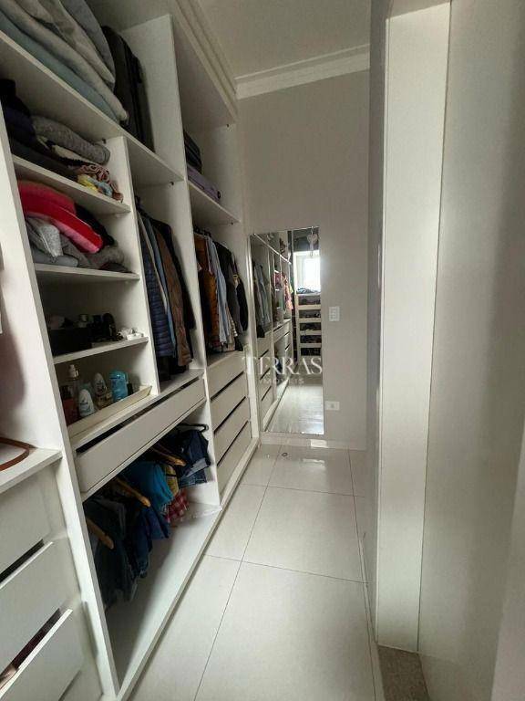 Casa de Condomínio à venda com 3 quartos, 196m² - Foto 13