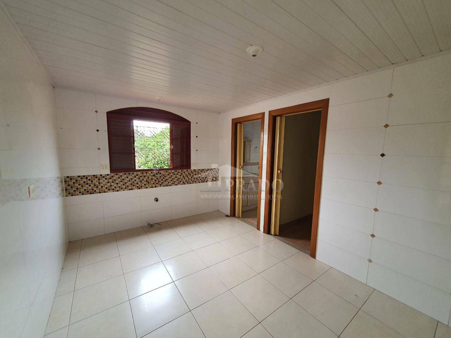 Casa à venda com 2 quartos, 77m² - Foto 13