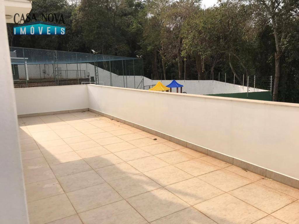 Casa de Condomínio para alugar com 3 quartos, 220m² - Foto 28