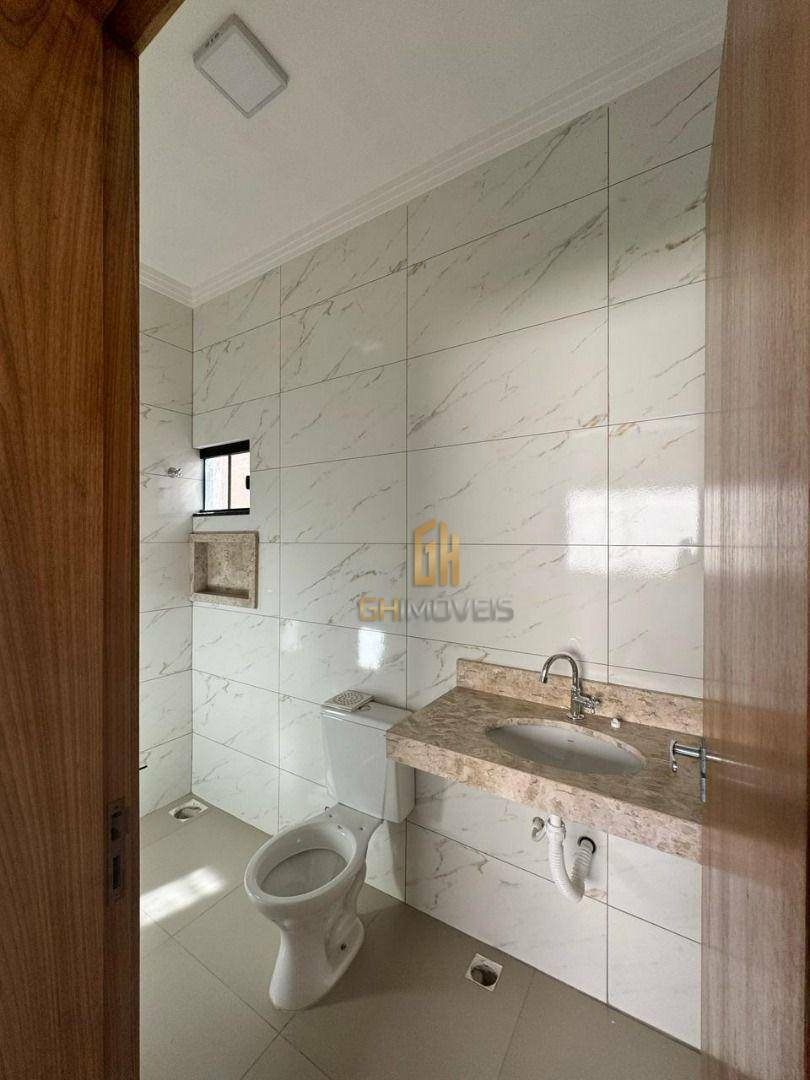 Casa à venda com 2 quartos, 65m² - Foto 10