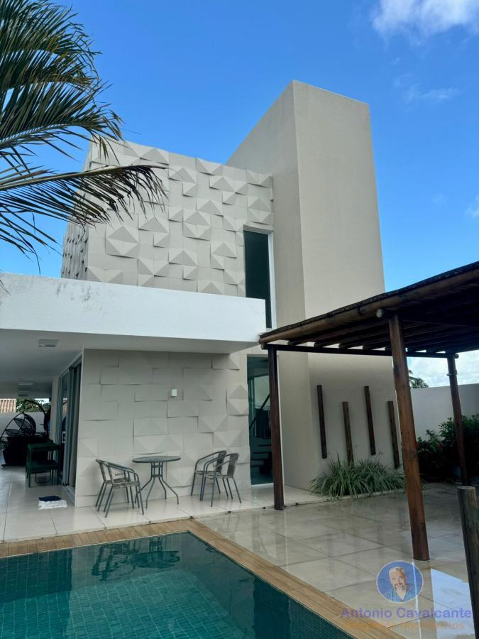 Casa de Condomínio à venda com 4 quartos, 450m² - Foto 1