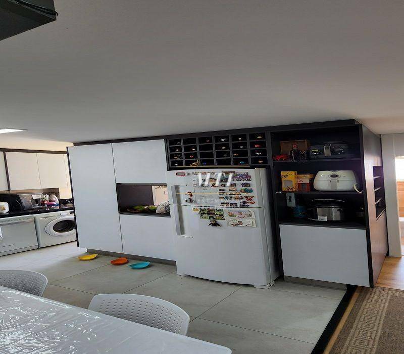 Apartamento à venda com 2 quartos, 85m² - Foto 22