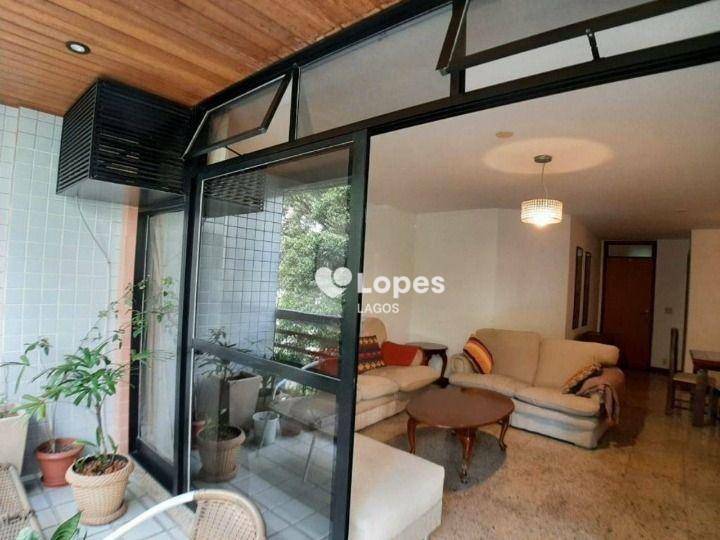 Apartamento à venda com 4 quartos, 162m² - Foto 4