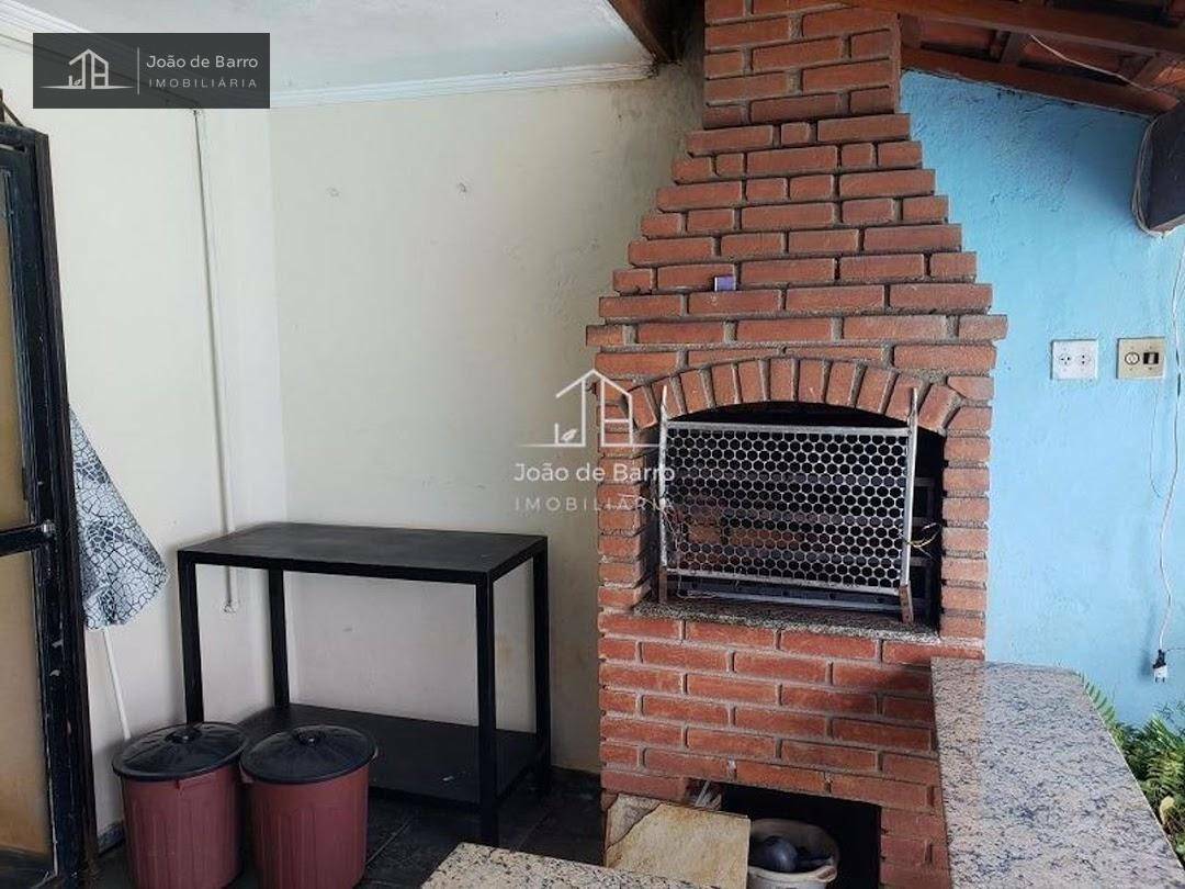 Sobrado à venda com 3 quartos, 223m² - Foto 4