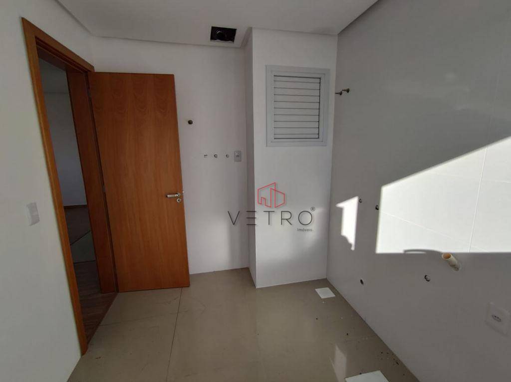 Apartamento à venda com 2 quartos, 66m² - Foto 6