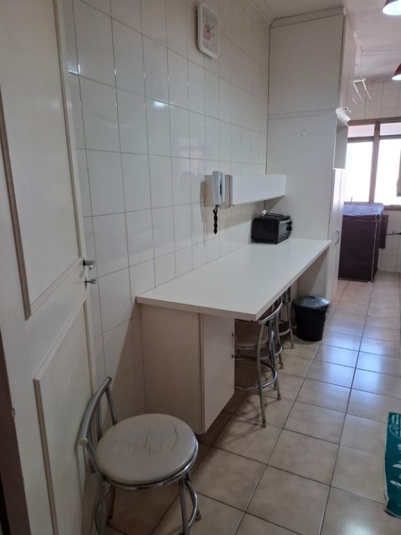 Apartamento à venda com 3 quartos, 97m² - Foto 22