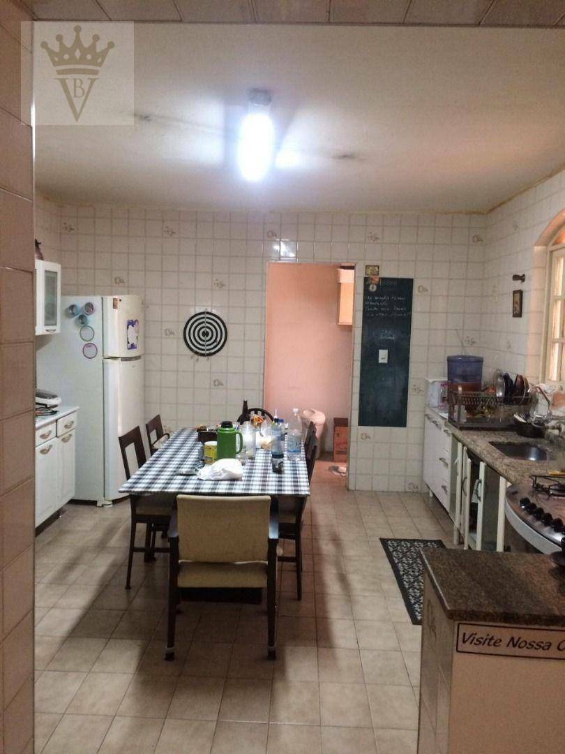 Sobrado à venda com 3 quartos, 180m² - Foto 18