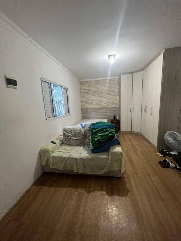 Sobrado à venda com 4 quartos, 238m² - Foto 9