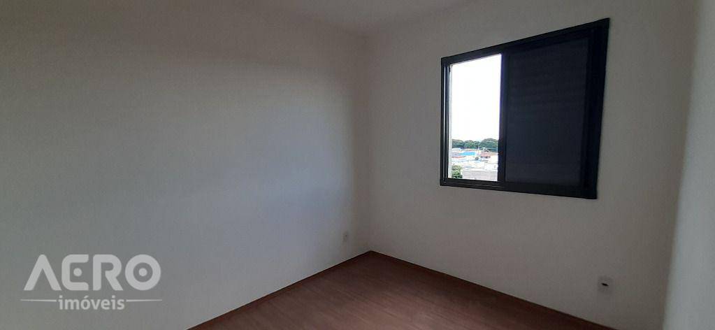 Apartamento à venda com 2 quartos, 45m² - Foto 5