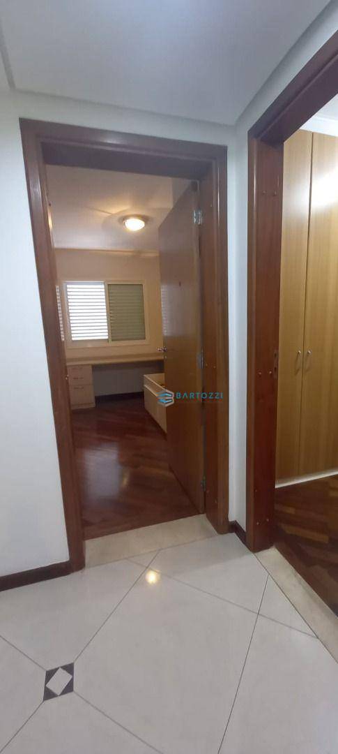 Apartamento à venda com 3 quartos, 164m² - Foto 35