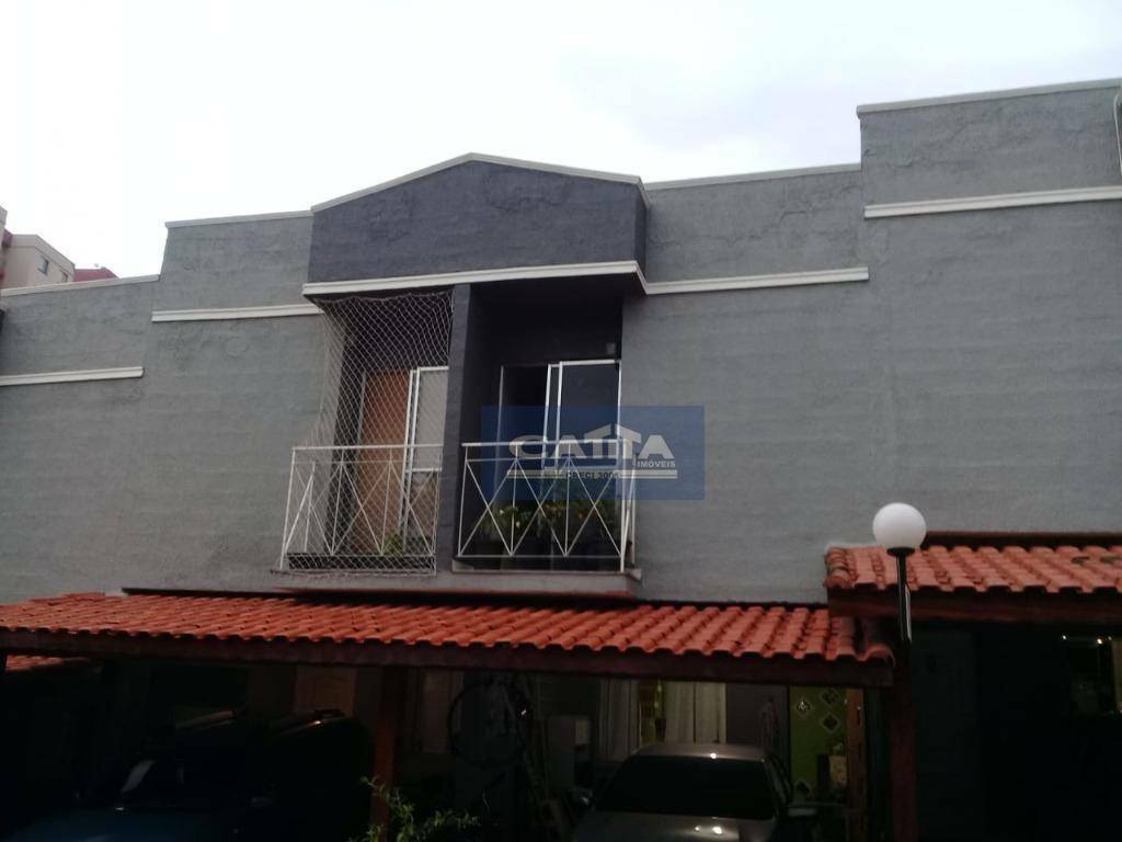 Sobrado à venda com 2 quartos, 64m² - Foto 2