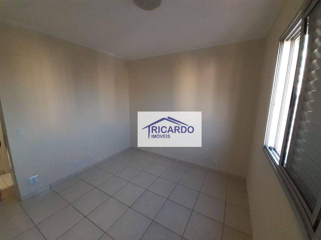 Apartamento à venda com 2 quartos, 55m² - Foto 11