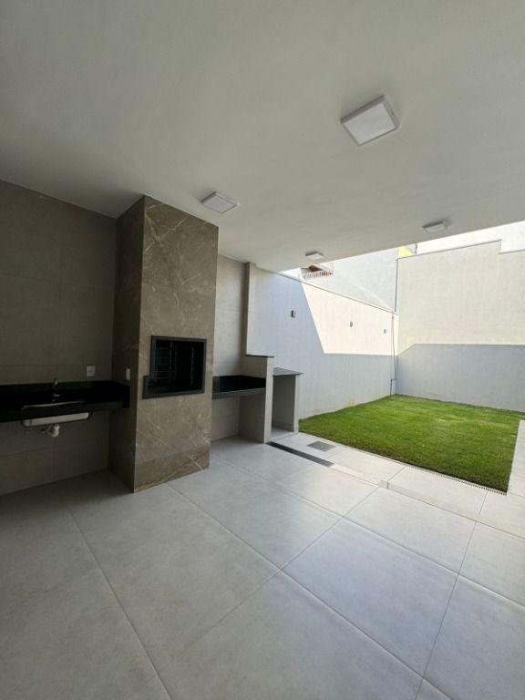 Casa à venda com 3 quartos, 149m² - Foto 9