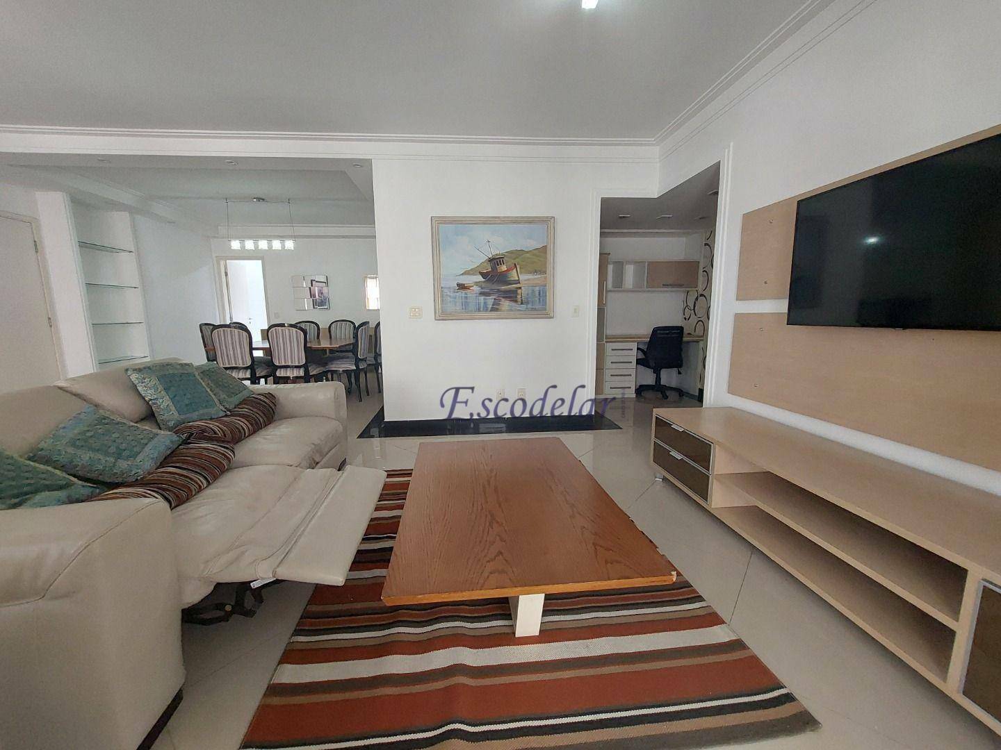 Apartamento para alugar com 3 quartos, 165m² - Foto 6