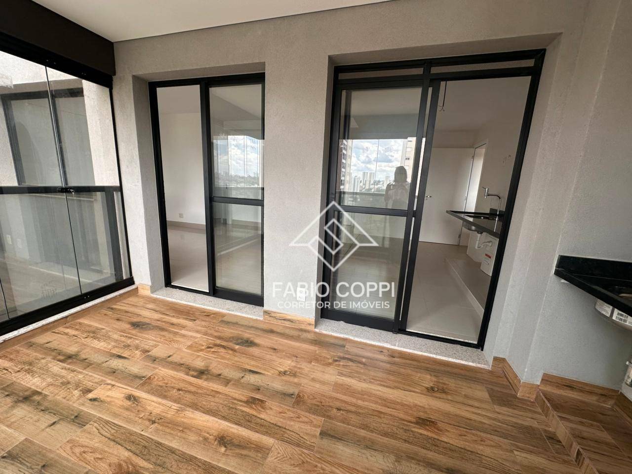 Apartamento à venda com 3 quartos, 107m² - Foto 5