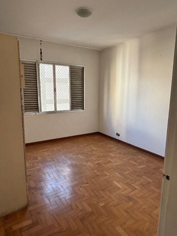 Apartamento para alugar com 2 quartos, 160m² - Foto 1