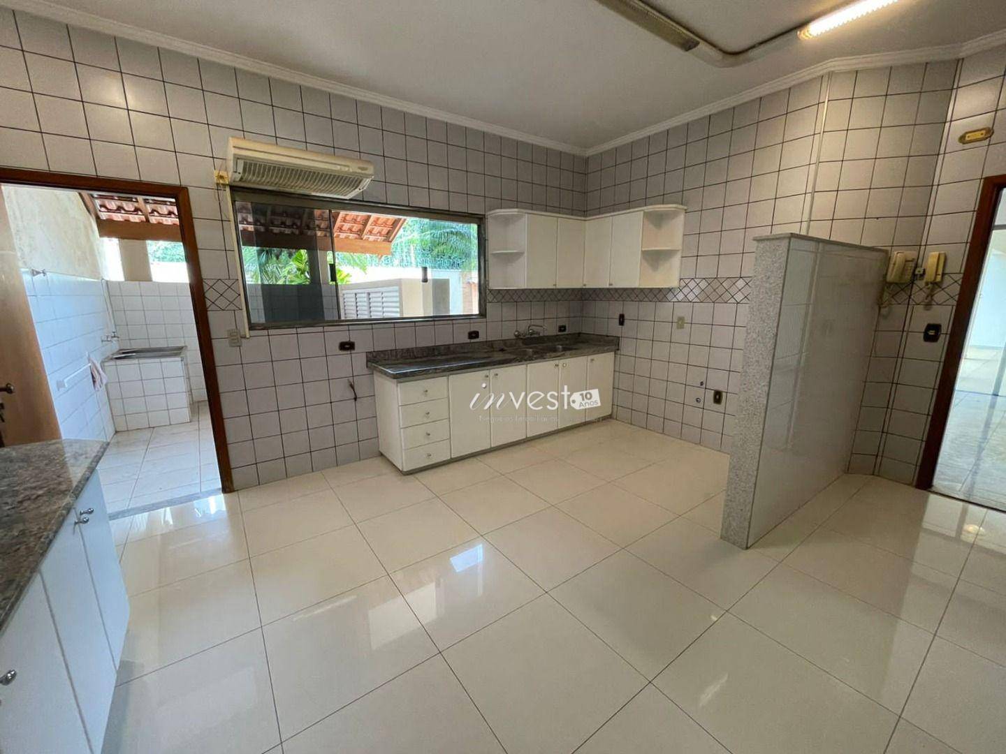 Casa de Condomínio à venda com 5 quartos, 370m² - Foto 4