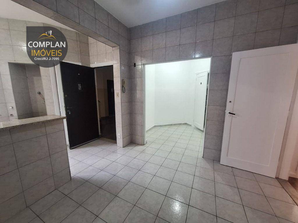 Apartamento à venda com 3 quartos, 160m² - Foto 23