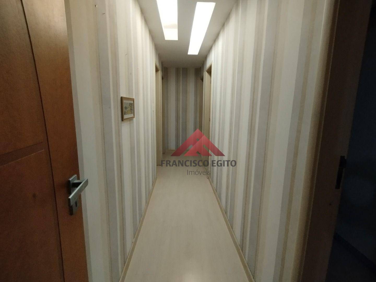 Apartamento à venda com 3 quartos, 130m² - Foto 6