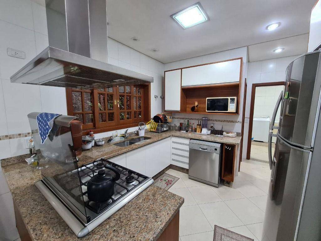 Casa de Condomínio à venda e aluguel com 5 quartos, 470m² - Foto 27