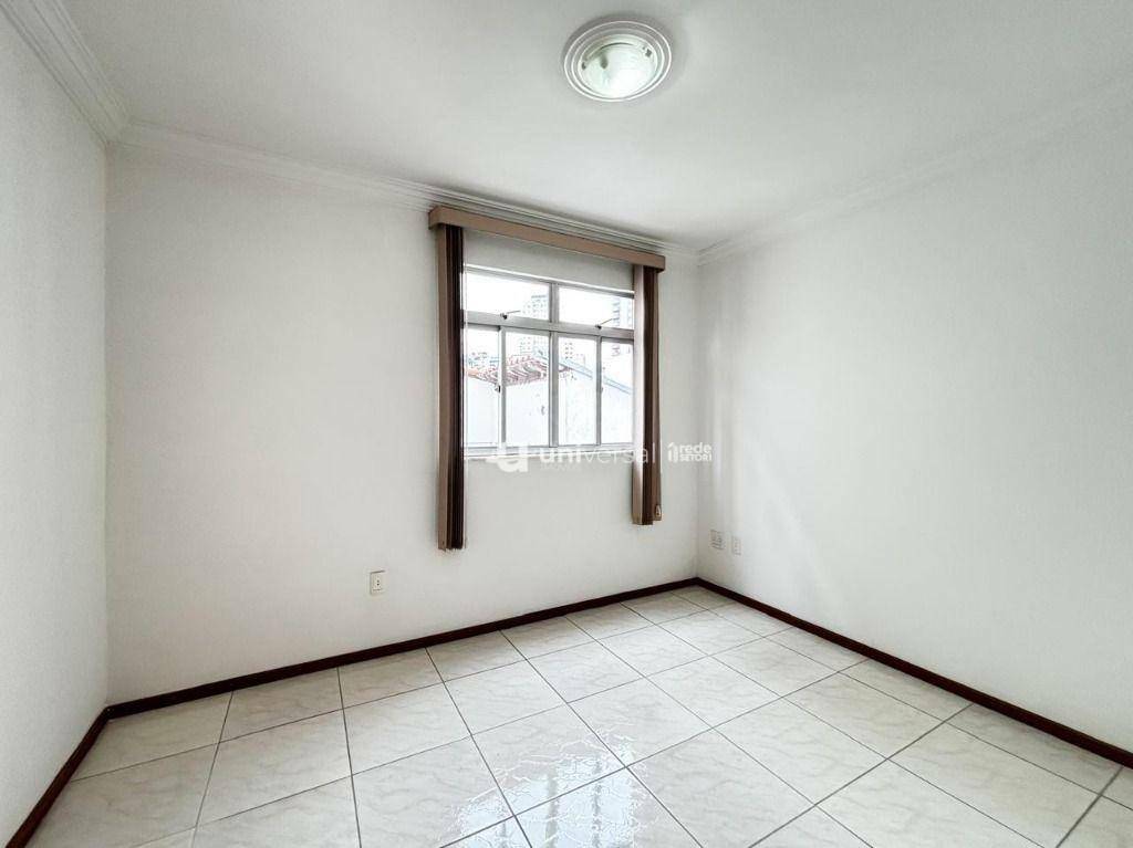 Apartamento à venda e aluguel com 3 quartos, 98m² - Foto 8