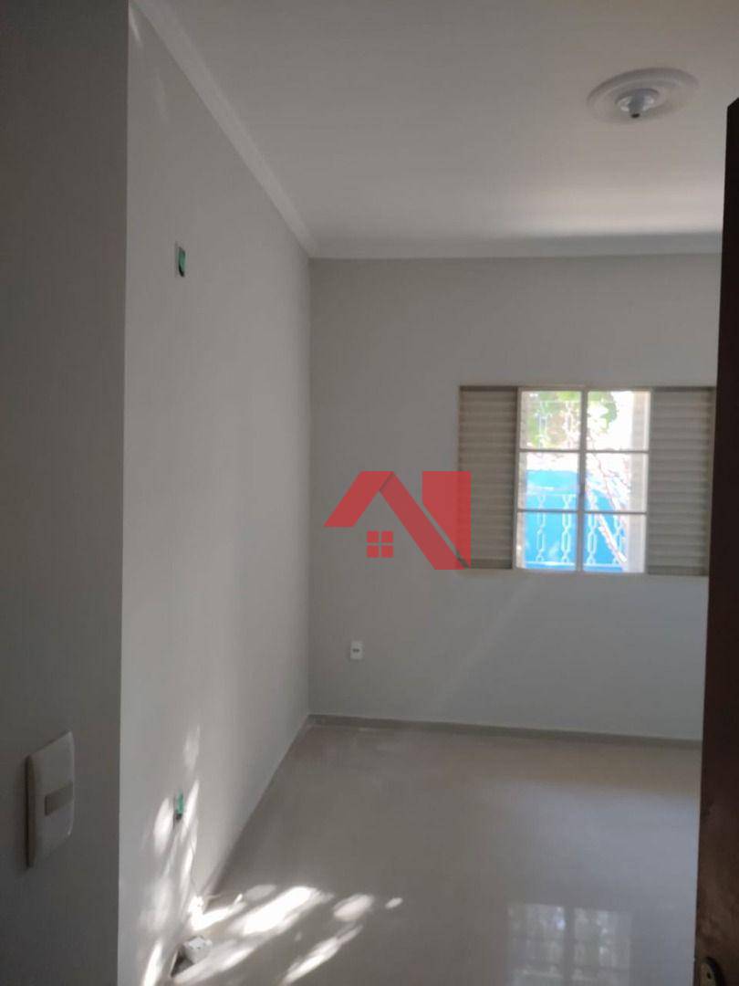 Casa à venda com 3 quartos, 100m² - Foto 7