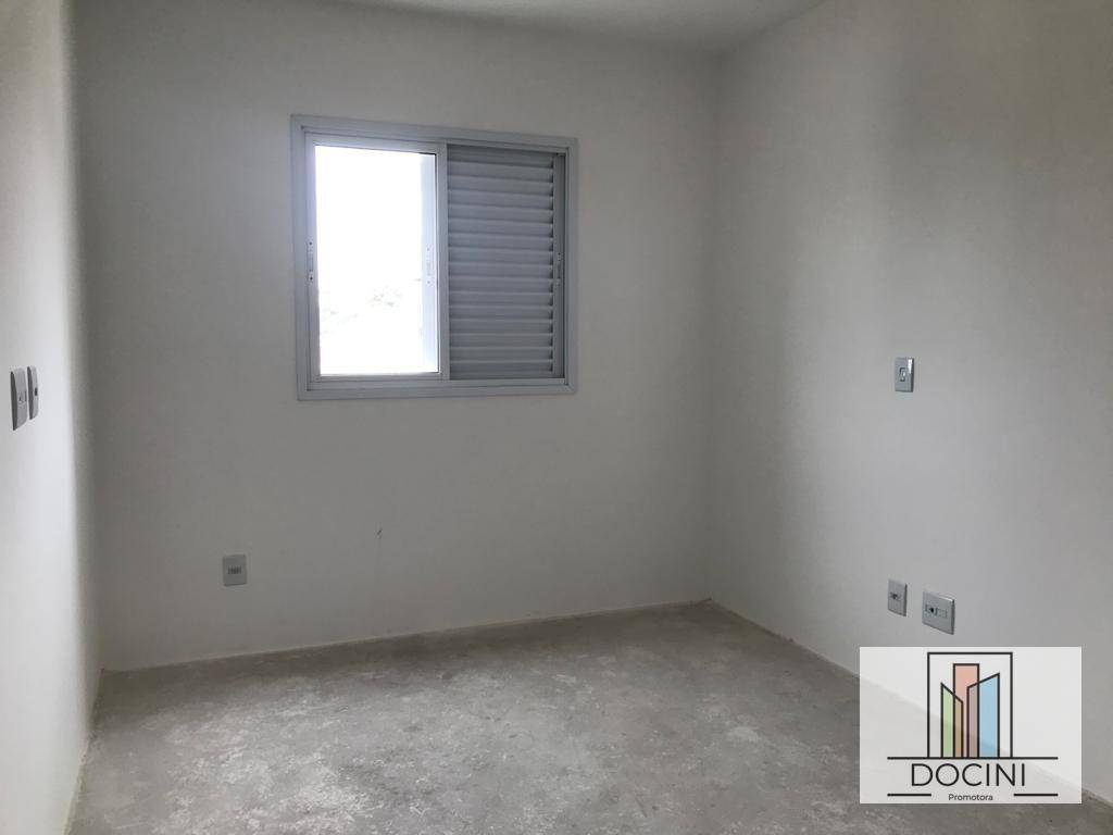 Apartamento à venda com 2 quartos, 69m² - Foto 12