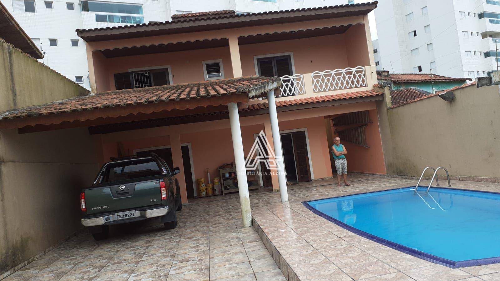 Sobrado à venda com 4 quartos, 246m² - Foto 1