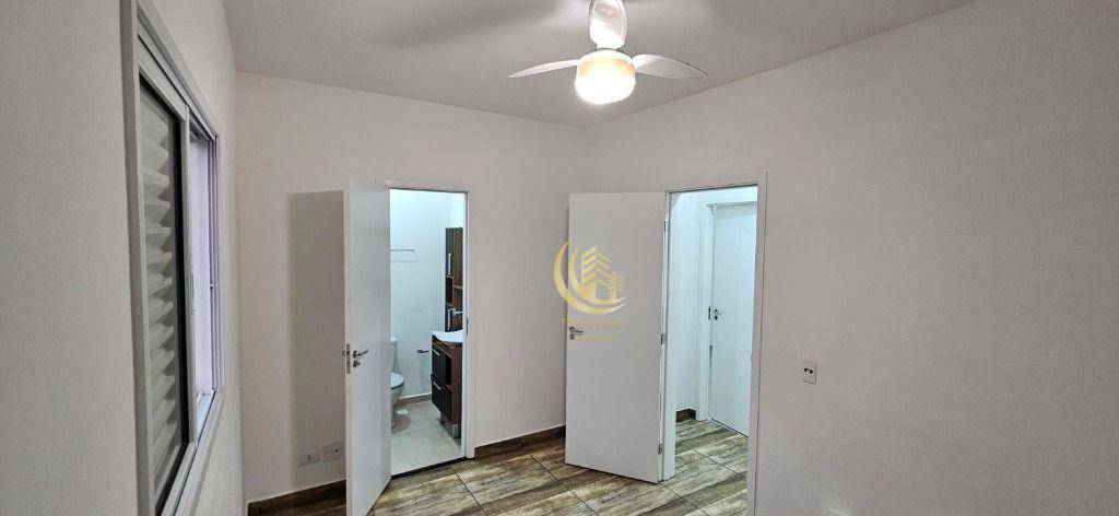 Sobrado à venda com 3 quartos, 93m² - Foto 14