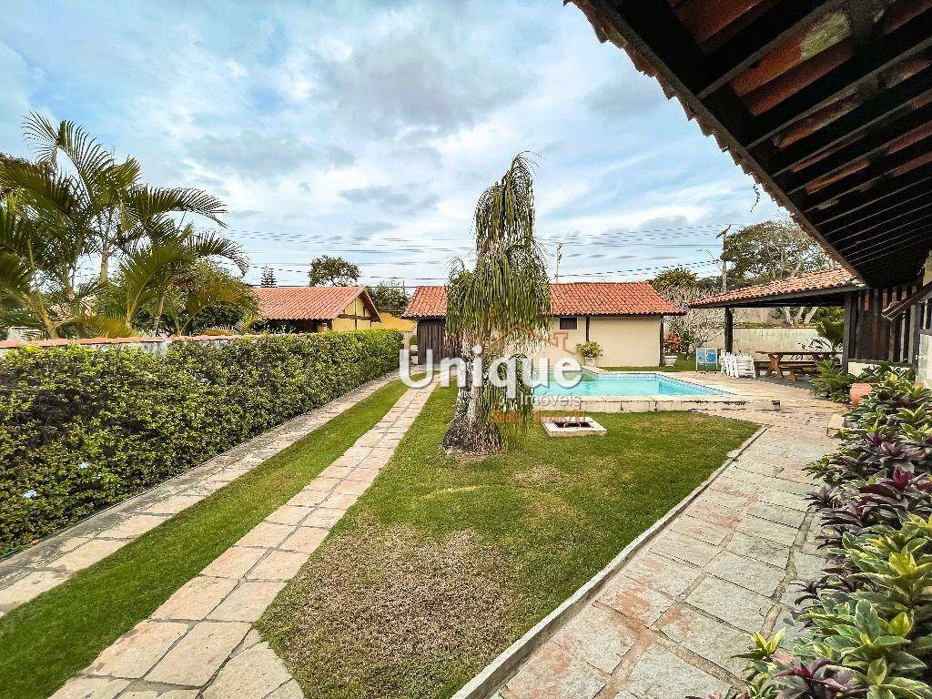 Casa de Condomínio à venda com 5 quartos, 270m² - Foto 9