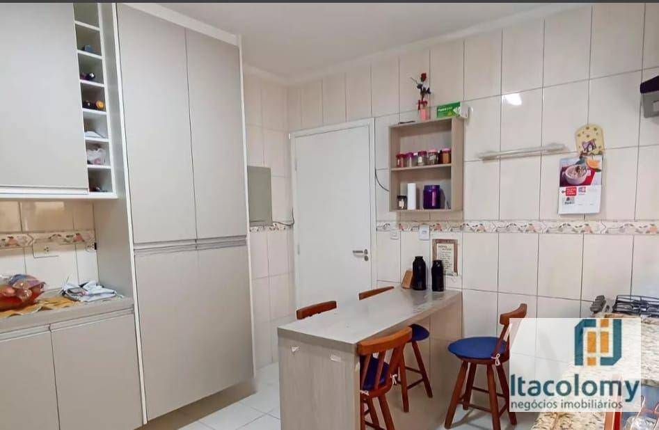 Casa à venda com 3 quartos, 111m² - Foto 28