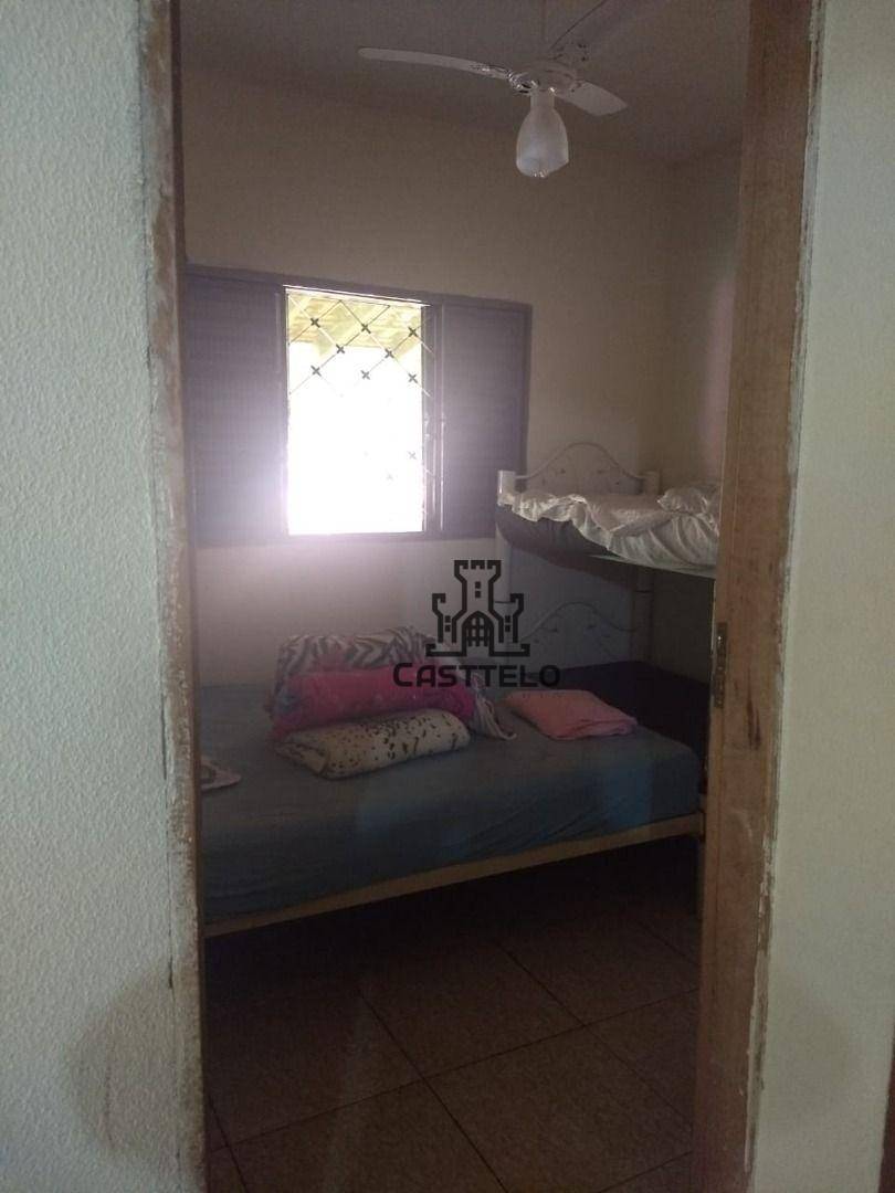 Chácara à venda com 2 quartos, 70m² - Foto 7