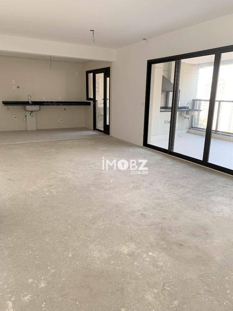 Apartamento à venda com 4 quartos, 158m² - Foto 6