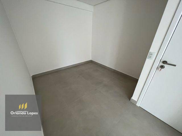 Apartamento à venda com 4 quartos, 199m² - Foto 17